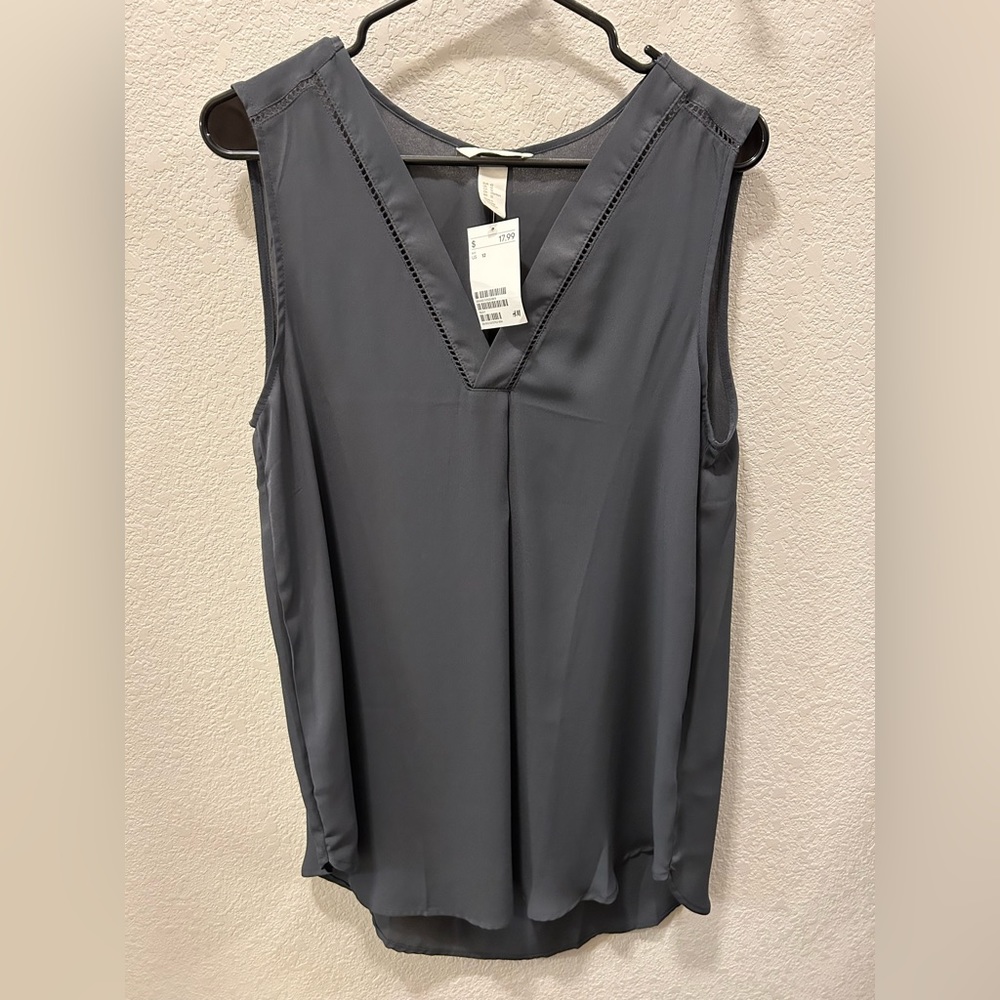 🆕 NWT H&M Semi‎ Sheer Tank Top